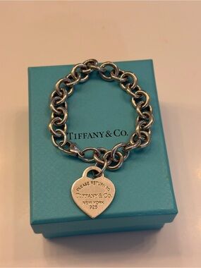 Tiffany & Co. Sterling Silver Heart Tag Bracelet on Blue Box